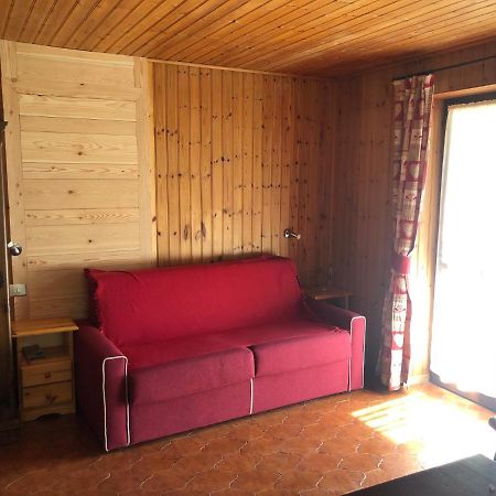 Appartement Ampio Monolocale In Centro Champoluc Extérieur photo